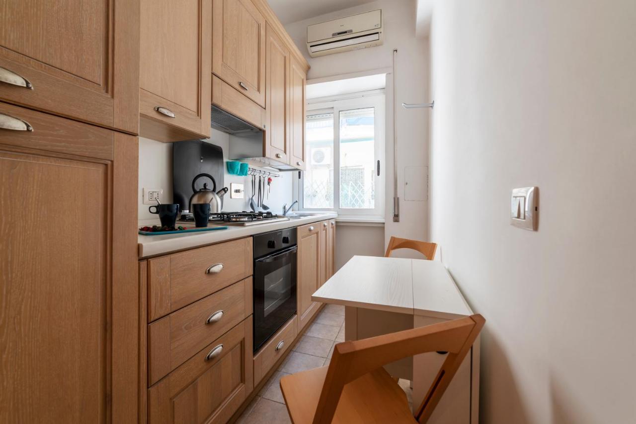 Metro Cipro! Alle Spalle Del Vaticano Apartment X4 Rome Exterior photo