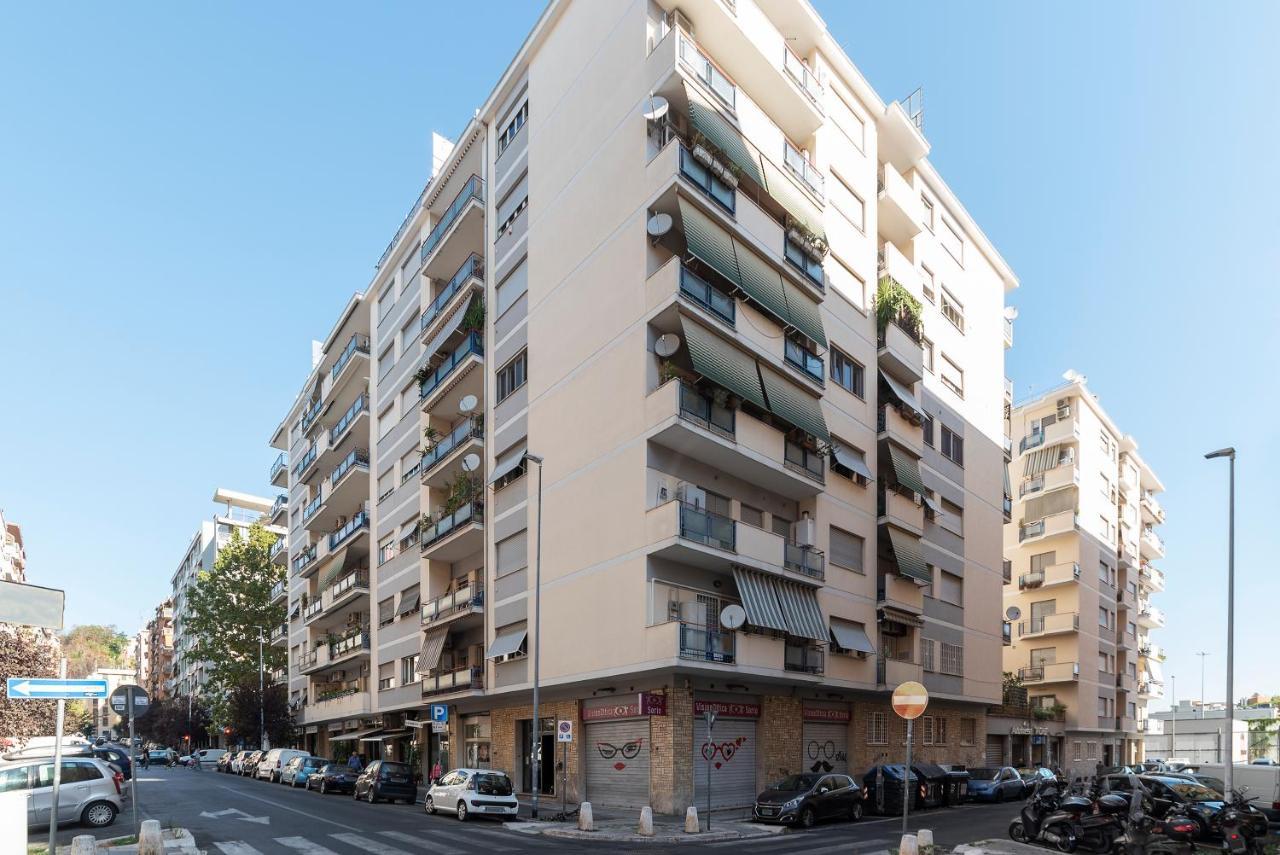 Metro Cipro! Alle Spalle Del Vaticano Apartment X4 Rome Exterior photo